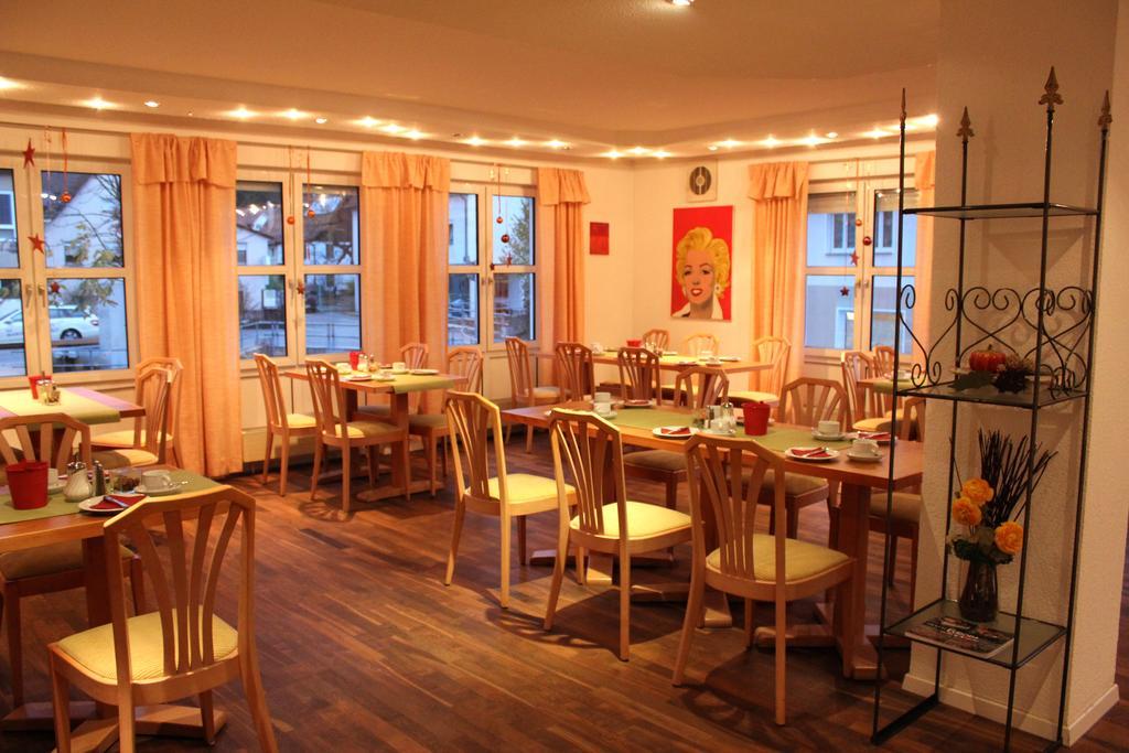Hotel Gasthaus Bock Reichenbach an der Fils Extérieur photo